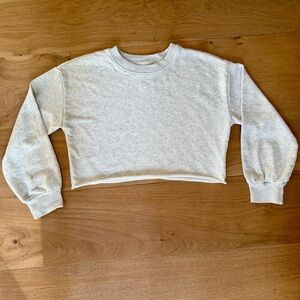 Gap Girls Cropped Boxy Fit Sweatshirt Heathered Oatmeal/Gray Medium/10 EUC